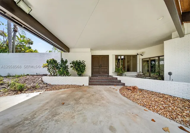 Photo 2 of Single family home for sale at 8925 Sw 102nd Ter, Miami, FL 33176 | MLS# A12058568 | Listing updated on 2026-09-15