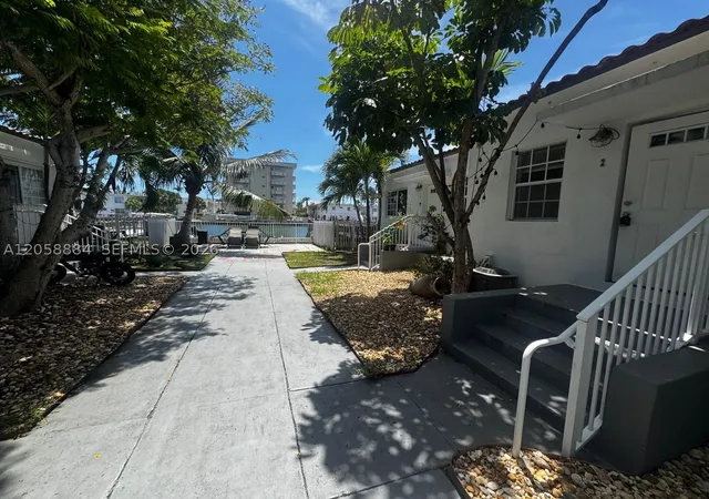 Photo 3 of Condo for sale at 8335 Crespi Blvd #2, Miami Beach, FL 33141 | MLS# A12058884 | Listing updated on 2026-09-01