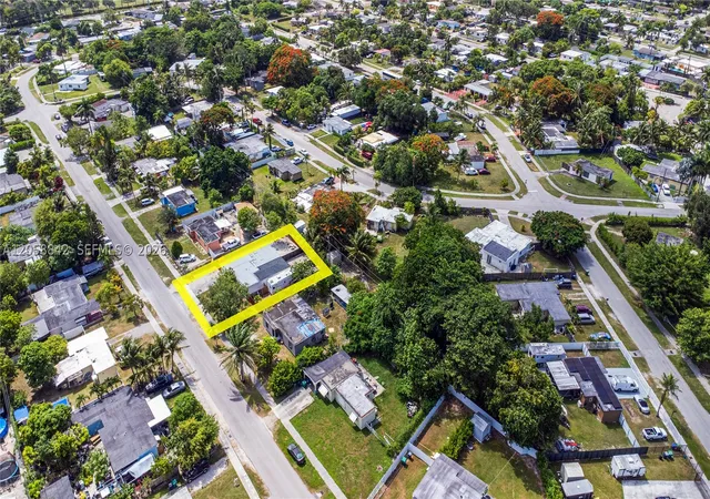 Photo 2 of Single family home for sale at 15431 Harding Ln, Homestead, FL 33033 | MLS# A12058842 | Listing updated on 2026-10-06