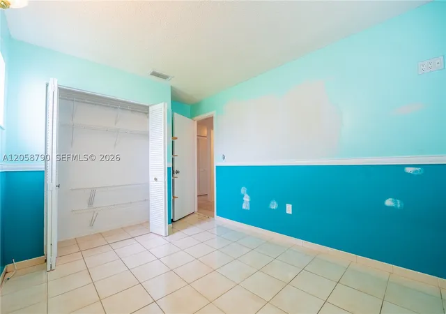 Listing Photo 5 - Condo for sale in building located at 6660 Sw 130Th Ave, Miami, FL 33183 - Unit #1701
