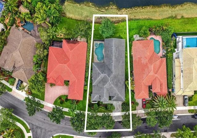 Photo 3 of Single family home for sale at 1164 Ginger Circle, Weston, FL 33326 | MLS# A12051564 | Listing updated on 2026-09-05
