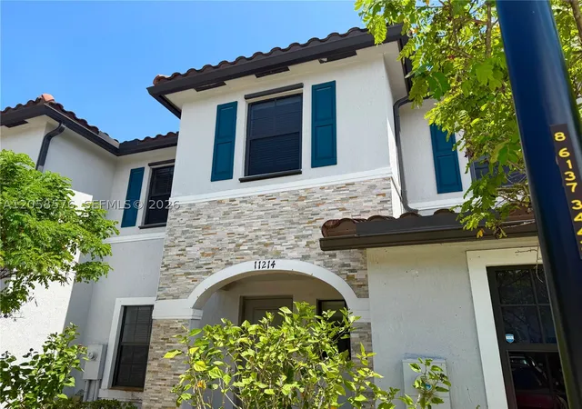 Photo 3 of Townhouse for sale at 11214 Sw 249th St, Homestead, FL 33032 | MLS# A12058576 | Listing updated on 2026-09-13