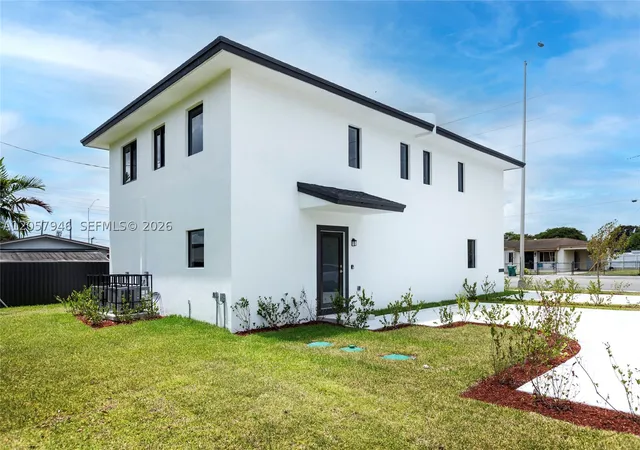Photo 1 of Sale Pending at 310 Nw 6 St, Homestead, FL 33030 | MLS# A12057946 | Listing updated on 2026-09-28