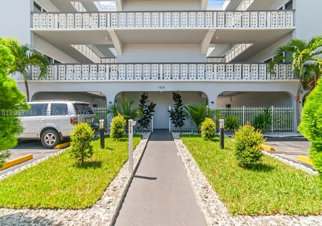 Photo 2 of Condo for sale at 1818 Rodman St #4A, Hollywood, FL 33020 | MLS# A12057849 | Listing updated on 2026-10-05