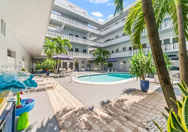 Photo 3 of Condo for sale at 1818 Rodman St #4A, Hollywood, FL 33020 | MLS# A12057849 | Listing updated on 2026-10-05