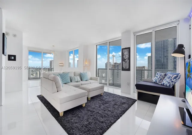 Photo 1 of Condo for sale at 253 Ne 2nd St #3302, Miami, FL 33132 | MLS# A12059195 | Listing updated on 2026-09-10