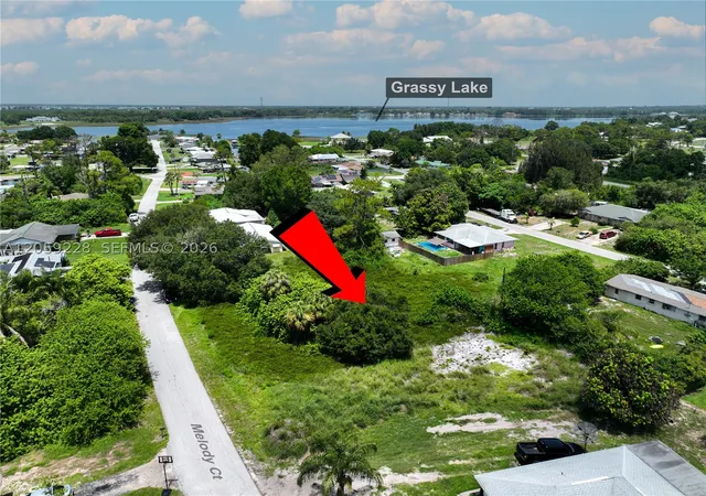 Photo 2 of Single family home for sale at 228 Melody Ct, Lake Placid, FL 33852 | MLS# A12059228 | Listing updated on 2026-09-06