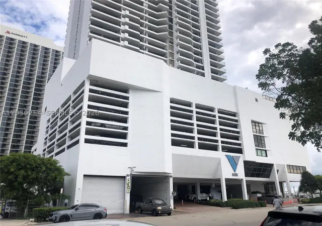 Photo 1 of Condo for sale at 555 Ne 15th St #20E, Miami, FL 33132 | MLS# A12059254 | Listing updated on 2026-09-04