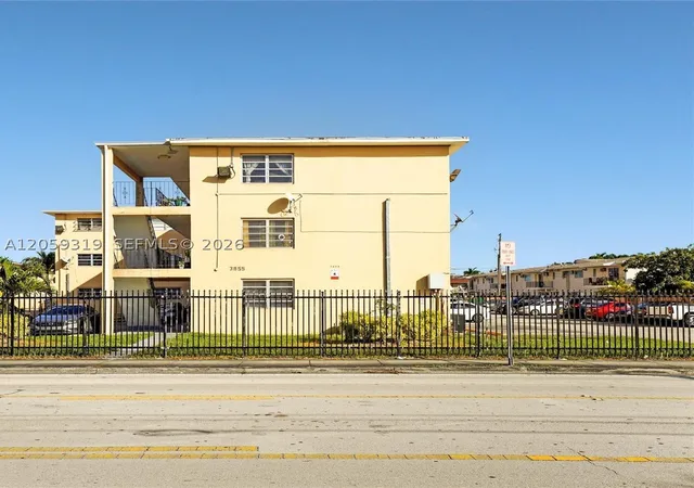 Condo for sale at 3855 Sw 79Th Ave #27, Miami, FL 33155 | MLS# A12059319