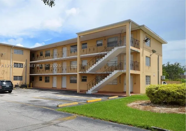 Photo 2 of Condo for sale at 3855 Sw 79th Ave #27, Miami, FL 33155 | MLS# A12059319 | Listing updated on 2026-09-12