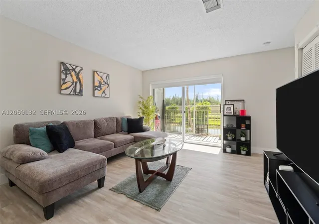 Listing Photo 5 - Condo for sale in building located at 4736 Nw 114Th Ave, Miami, FL 33178 - Unit #205
