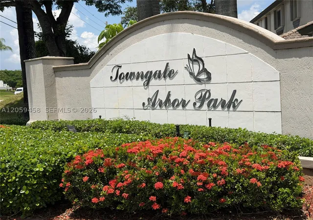 Photo 1 of Townhouse for sale at 2362 Se 19th Ct, Homestead, FL 33035 | MLS# A12059458 | Listing updated on 2026-09-11