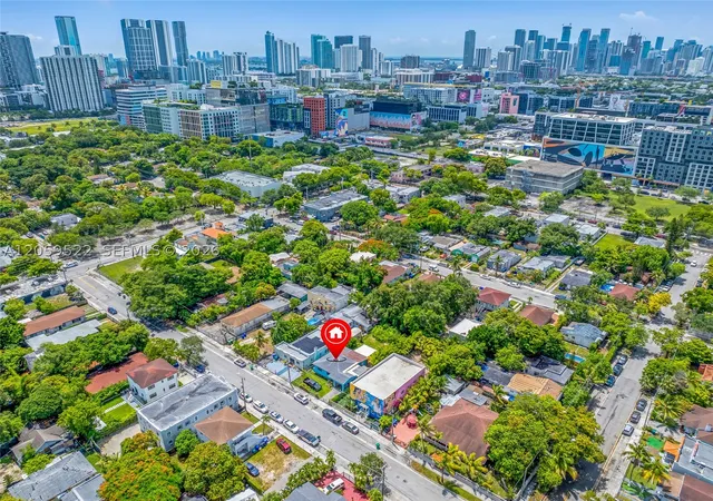 Photo 3 of Single family home for sale at 266 Nw 32nd St, Miami, FL 33127 | MLS# A12059522 | Listing updated on 2026-09-10