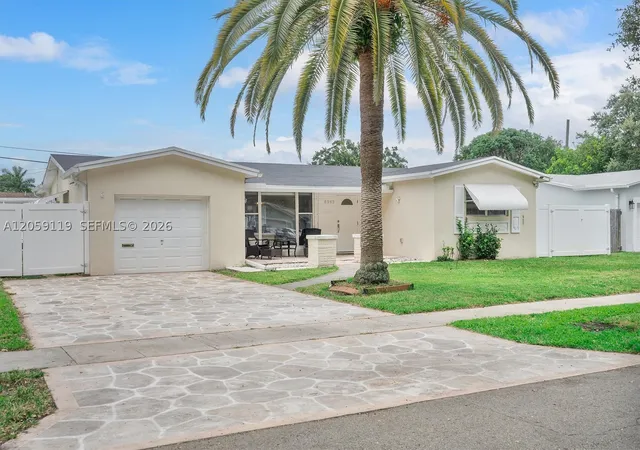 Photo 1 of Single family home for sale at 8963 Sw 53rd St, Cooper City, FL 33328 | MLS# A12059119 | Listing updated on 2026-09-13