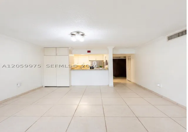 Listing Photo 4 - Condo for sale in building located at 8990 Sw 24Th St, Miami, FL 33165 - Unit #19
