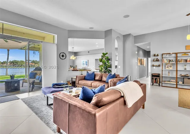 Photo 3 of Sale Pending at 16247 Erie Pl, Davie, FL 33331 | MLS# A12060028 | Listing updated on 2026-09-08