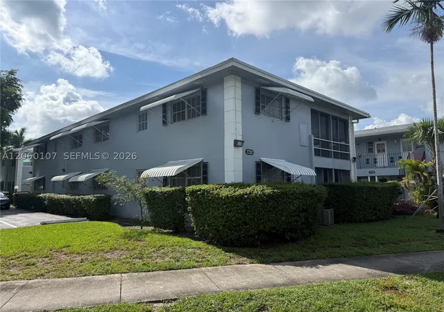 Photo 1 of Condo for sale at 3720 Harrison St #1, Hollywood, FL 33021 | MLS# A12060107 | Listing updated on 2026-09-10