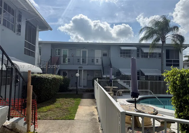 Photo 3 of Condo for sale at 3720 Harrison St #1, Hollywood, FL 33021 | MLS# A12060107 | Listing updated on 2026-09-10