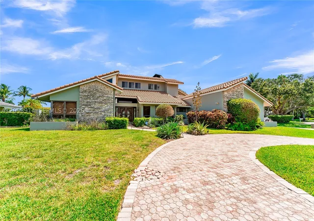 Photo 4 of Single family home for sale at 12731 Nw 1St St, Plantation, FL 33325 | MLS# A12058914 | Listing updated on 2026-10-01