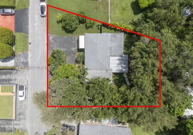 Photo 21 of Sale Pending at 7340 Sw 18Th St Rd, Miami, FL 33155 | MLS# A12055539 | Listing updated on 2026-09-02
