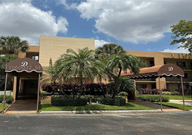 Photo 1 of Condo for sale at 7370 Ashmont Cir #301, Tamarac, FL 33321 | MLS# A12060032 | Listing updated on 2026-09-07