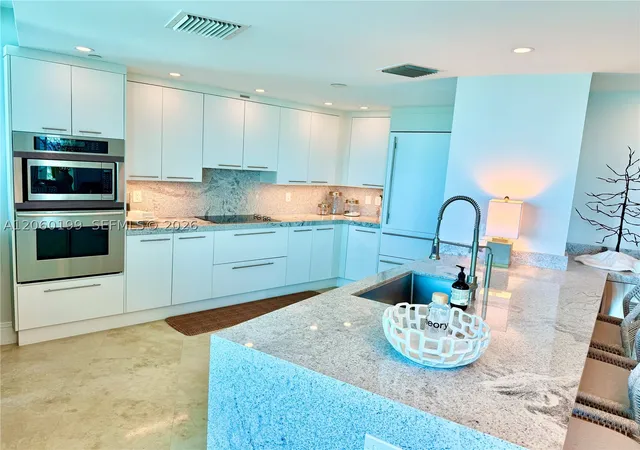 Photo 3 of Condo for sale at 1200 Holiday Dr #705, Fort Lauderdale, FL 33316 | MLS# A12060199 | Listing updated on 2026-08-27