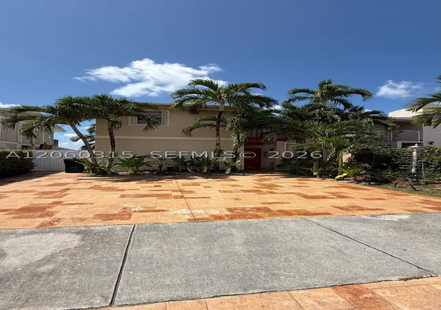 Single family home for sale at 10960 Sw 25Th St, Miami, FL 33165 | MLS# A12060315
