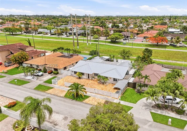 Photo 2 of Single family home for sale at 323 Nw 136th Pl, Miami, FL 33182 | MLS# A12060519 | Listing updated on 2026-09-16