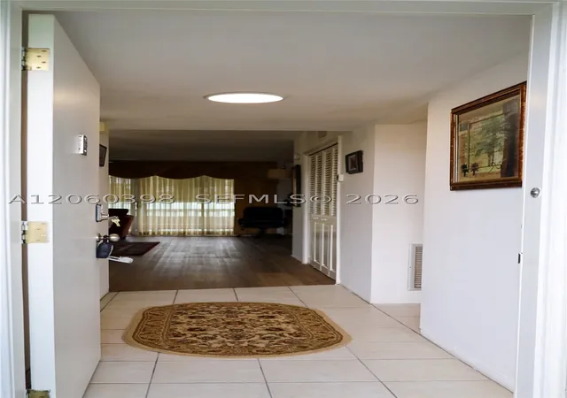 Photo 3 of Condo for sale at 1501 Ne Miami Gardens Dr #351, Miami, FL 33179 | MLS# A12060398 | Listing updated on 2026-09-22