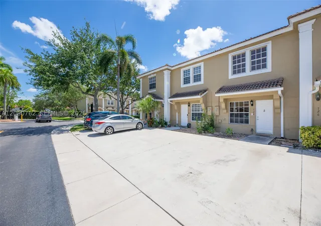 Photo 3 of Sale Pending at 728 Sw 122nd Ave, Pembroke Pines, FL 33025 | MLS# A12060762 | Listing updated on 2026-09-02