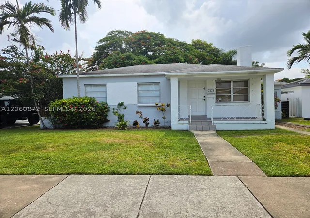 Photo 2 of Sale Pending at 2724 Sw 36th Ave, Miami, FL 33133 | MLS# A12060872 | Listing updated on 2026-10-06