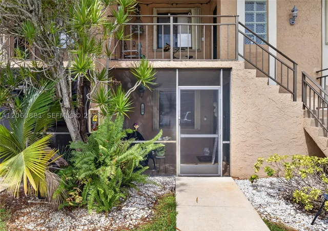 Photo 2 of Condo for sale at 205 Lakeview Dr #103, Weston, FL 33326 | MLS# A12060881 | Listing updated on 2026-09-23