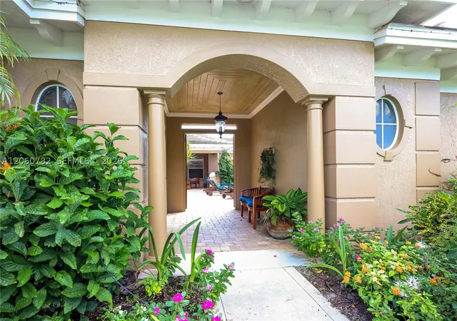 Photo 3 of Single family home for sale at 9030 Castle Harbour Cir, Vero Beach, FL 32963 | MLS# A12060782 | Listing updated on 2026-09-03