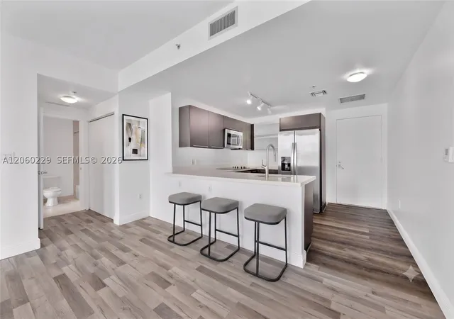 Photo 3 of Condo for sale at 90 Sw 3Rd St #2001, Miami, FL 33130 | MLS# A12060229 | Listing updated on 2026-10-05