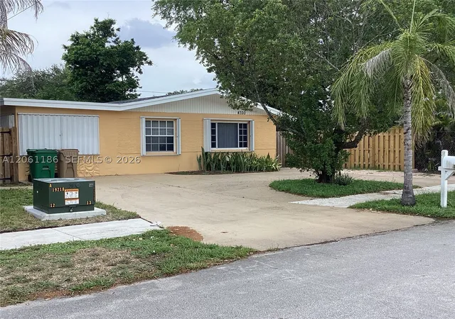 Photo 1 of Single family home for sale at 4320 Sw 56th Ave, Davie, FL 33314 | MLS# A12061186 | Listing updated on 2026-09-12
