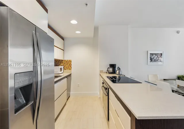 Photo 2 of Condo for sale at 2155 Washington #401, Miami Beach, FL 33139 | MLS# A12061105 | Listing updated on 2026-08-31