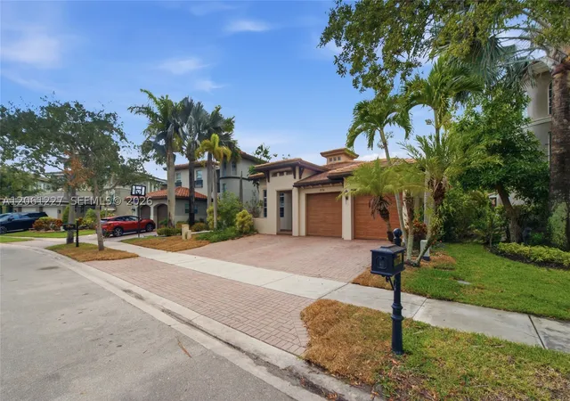 Photo 3 of Single family home for sale at 10726 Nw 80th Cir, Parkland, FL 33076 | MLS# A12061227 | Listing updated on 2026-09-04