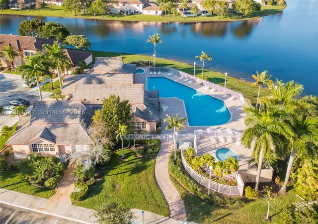 Photo 3 of Sale Pending at 20822 Nw 2nd St, Pembroke Pines, FL 33029 | MLS# A12061037 | Listing updated on 2026-09-17