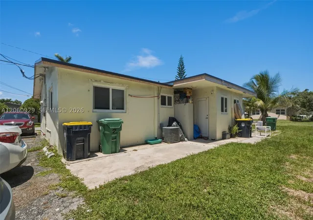 Photo 3 of Multi family home for sale at 137 Ne 1st Ct, Dania Beach, FL 33004 | MLS# A12060929 | Listing updated on 2026-09-08
