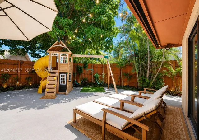 Photo 24 of Single family home for sale at 20475 Ne 10Th Pl, Miami, FL 33179 | MLS# A12048517 | Listing updated on 2026-09-14