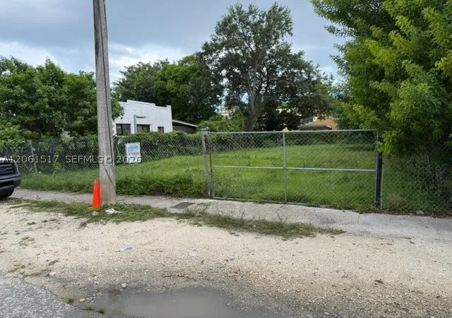 Land for sale at 1036 Nw 31St St, Miami, FL 33127 | MLS# A12061517