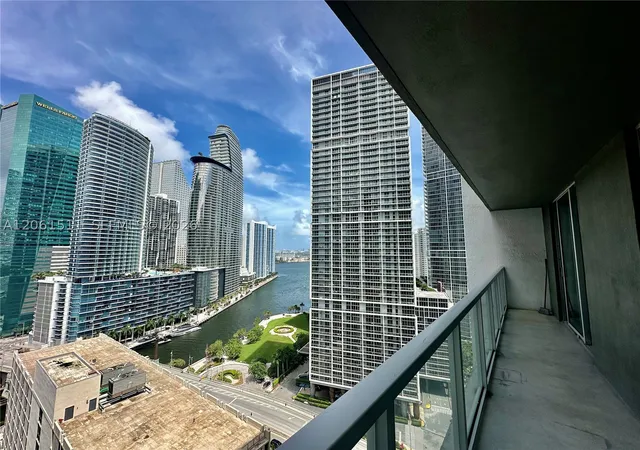 Photo 2 of Condo for sale at 500 Brickell Ave #2407, Miami, FL 33131 | MLS# A12061511 | Listing updated on 2026-09-10