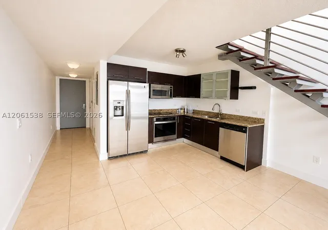 Photo 3 of Condo for sale at 41 Se 5Th St #1415, Miami, FL 33131 | MLS# A12061538 | Listing updated on 2026-08-20
