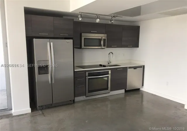 Photo 3 of Condo for sale at 151 Se 1st St #3404, Miami, FL 33131 | MLS# A12061634 | Listing updated on 2026-09-10