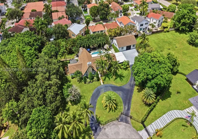 Photo 1 of Single family home for sale at 5011 Hawkhurst Ave, Southwest Ranches, FL 33331 | MLS# A12059960 | Listing updated on 2026-09-30