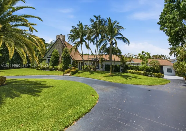 Photo 2 of Single family home for sale at 5011 Hawkhurst Ave, Southwest Ranches, FL 33331 | MLS# A12059960 | Listing updated on 2026-09-30