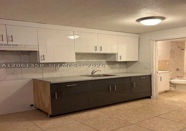 Photo 3 of House for sale at 236 Nw 9Th Ave, South Bay, FL 33493 | MLS# A12061358 | Listing updated on 2026-09-04