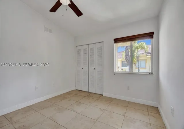 Photo 3 of Condo for sale at 6235 Sw 47th Mnr #204, Davie, FL 33314 | MLS# A12061748 | Listing updated on 2026-09-03
