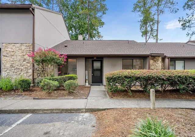 Photo 1 of Single family home for sale at 3723 Nw 55th Pl, Gainesville, FL 32653 | MLS# A12061049 | Listing updated on 2026-09-08