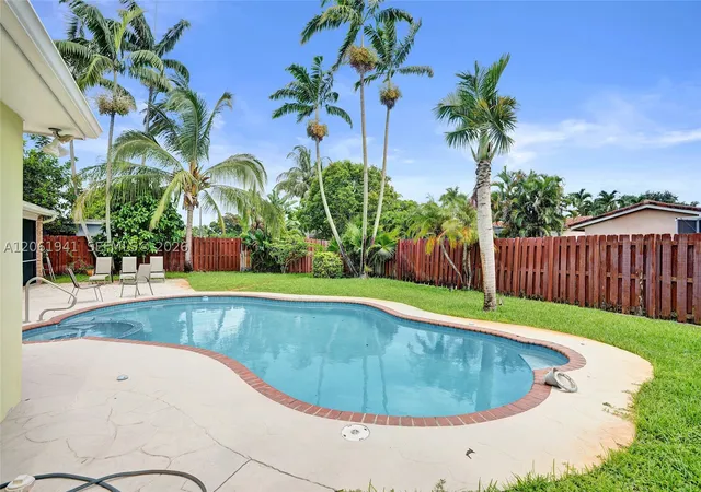 Photo 2 of Single family home for sale at 5306 Roosevelt St, Hollywood, FL 33021 | MLS# A12061941 | Listing updated on 2026-09-10